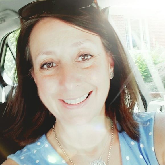 Meet your Posher, Celia - Picture 1 of 1